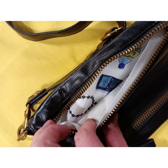 Hollywood intuition by Jaye Hersh - Picture 3 of 7